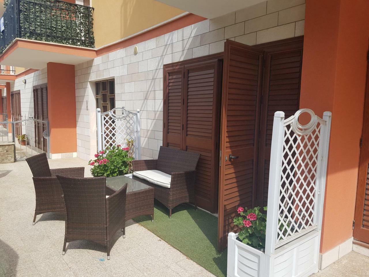 Affittacamere Lido Rivabella Gallipoli Exterior foto